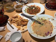 -关东小磨东北菜(上海长风大悦城店)