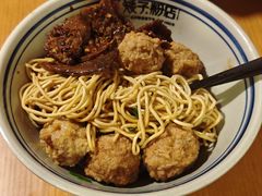 麻辣牛肉牛肉丸干拌粉-矮子粉店1985·长沙米粉(湘春路店)