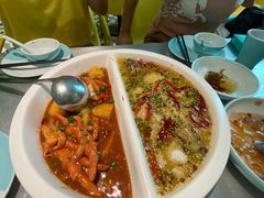 -姚姚酸菜鱼·金戈戈香港豉油鸡(喜荟城联名店)