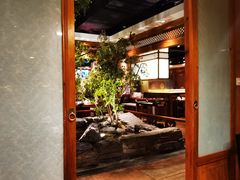 -萨拉伯尔(燕莎友谊商城店)