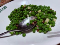 -新白鹿餐厅(爱琴海购物中心店)