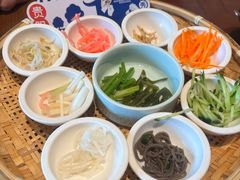 -包整·丝娃娃(甲秀楼景观店)