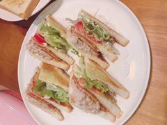 -Thanks美式餐厅(汉堡咖啡店)