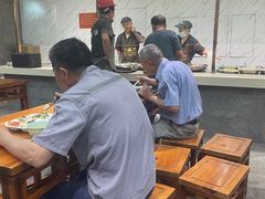 -陆振兴(东环店)