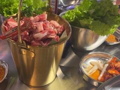 -哈哈碳都·牛肋条无限自助烤肉(宝龙店)