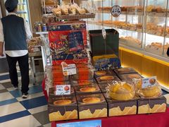 -85度C(生甜甜圈研究工坊·上海平凉店)