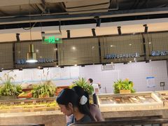 -金滏山·烤肉海鲜火锅自助(襄阳万达店)