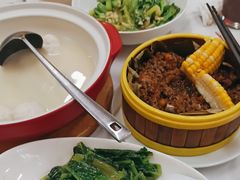 -楚山晓·湖北菜(武汉光谷K11店)