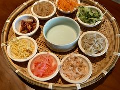 -包整·丝娃娃(甲秀楼景观店)