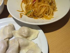 -关东小磨东北菜(上海长风大悦城店)
