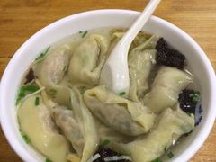 -周素珍湖州大馄饨(直戒坛寺巷店)