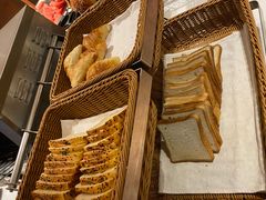 -西安钟楼北大街希尔顿欢朋酒店