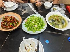 -老太婆饭店·头牌卤鸭·桐庐老味道(朝霞店)