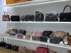 -小鱼中古奢侈品回收