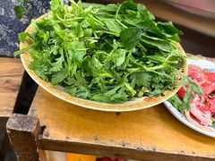 -贵厨酸汤牛肉(花果园国际中心店)