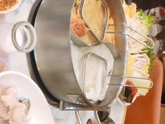 -樾餐厅泰式海鲜火锅(民歌湖店)