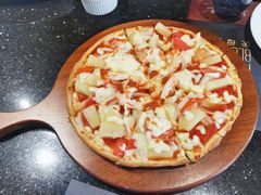夏威夷鲜虾披萨-天母蓝鸟西餐厅·烘焙蛋糕(十三碗店)