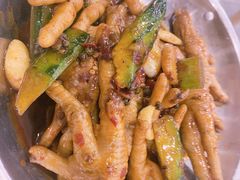 -江城燕子大排档(江汉路步行街店)