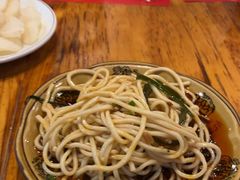 -李双猪·小龙虾·烧烤·羊肉煲(乐山店)