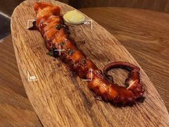 碳烤章鱼腿-造精酿餐厅