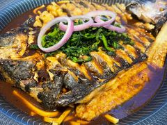 -半天妖烤鱼(紫荆广场店)