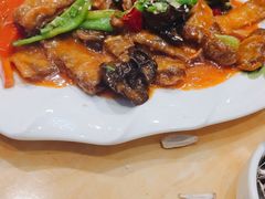 -达吾手抓美食城总部(义乌店)