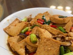 -芦茨金富饭庄·25年老字号·专做稻草鸡