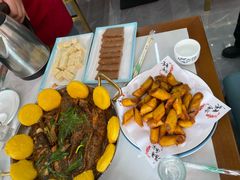 -一口猪海鲜浑锅·东北家常菜