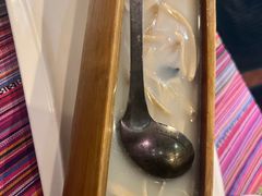 -香巴拉云南餐厅(华莱坞店)