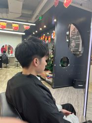 点击看大图 -奈川烫染Salon