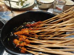 -虾弄弄海派小龙虾·牛羊蝎子火锅