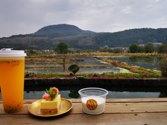 -比顿咖啡(和顺古镇店)