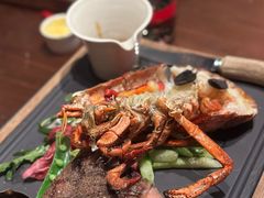 -恰餐厅及酒吧 CHAR Bar & Grill (北京丽都皇冠假日店)