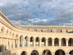 -王府井奥莱临潼小镇(临潼店)