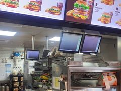 -汉堡王(金鹰天地广场店)