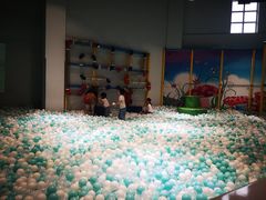 -蒙特利亲子乐园