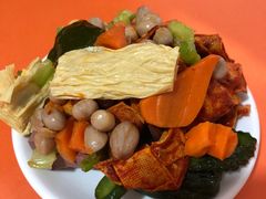 小菜-陕西特色牛肉面