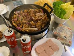 -胡须佬鸡煲四季火锅店(石厦西村直营店)