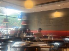 -必胜客(新中纬店)