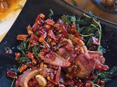 -隔壁老王·家常云南菜(花巷店)