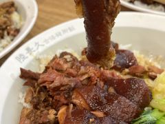 -陆长玖古法猪脚饭(玄风桥店)
