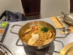 海鲜鱼饼辛拉面-牧童禧肉社·韩国炭火烤肉店(中粮祥云小镇创始店)