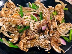 -虾弄弄海派小龙虾·牛羊蝎子火锅