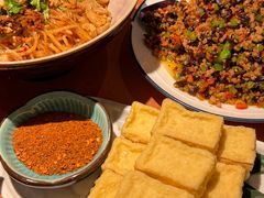 -浩海火燒雲傣家菜(芮欧百货店)