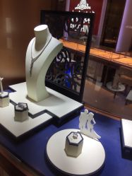 -宝庆银楼(东域城店)