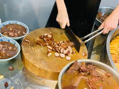 -门框胡同百年卤煮(新街口店)