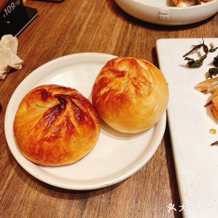 云海肴云南菜(浦江欢乐颂店)烤千层破酥包图片