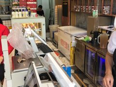 -昆明冠生园·蛋糕·面包(朗悦湾店)