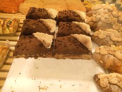 -好利来(红牌楼店)