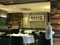 大堂-五稻厨房粤西菜(新闻店)